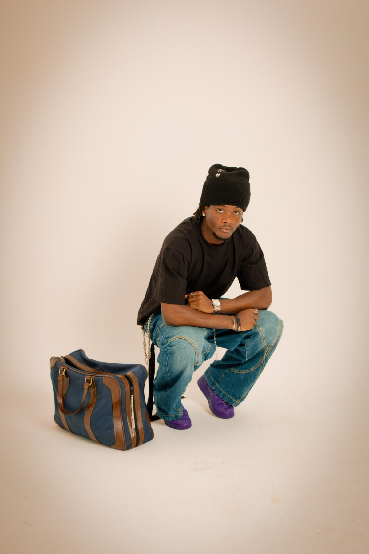 Auwra Beanie - Black Sigil