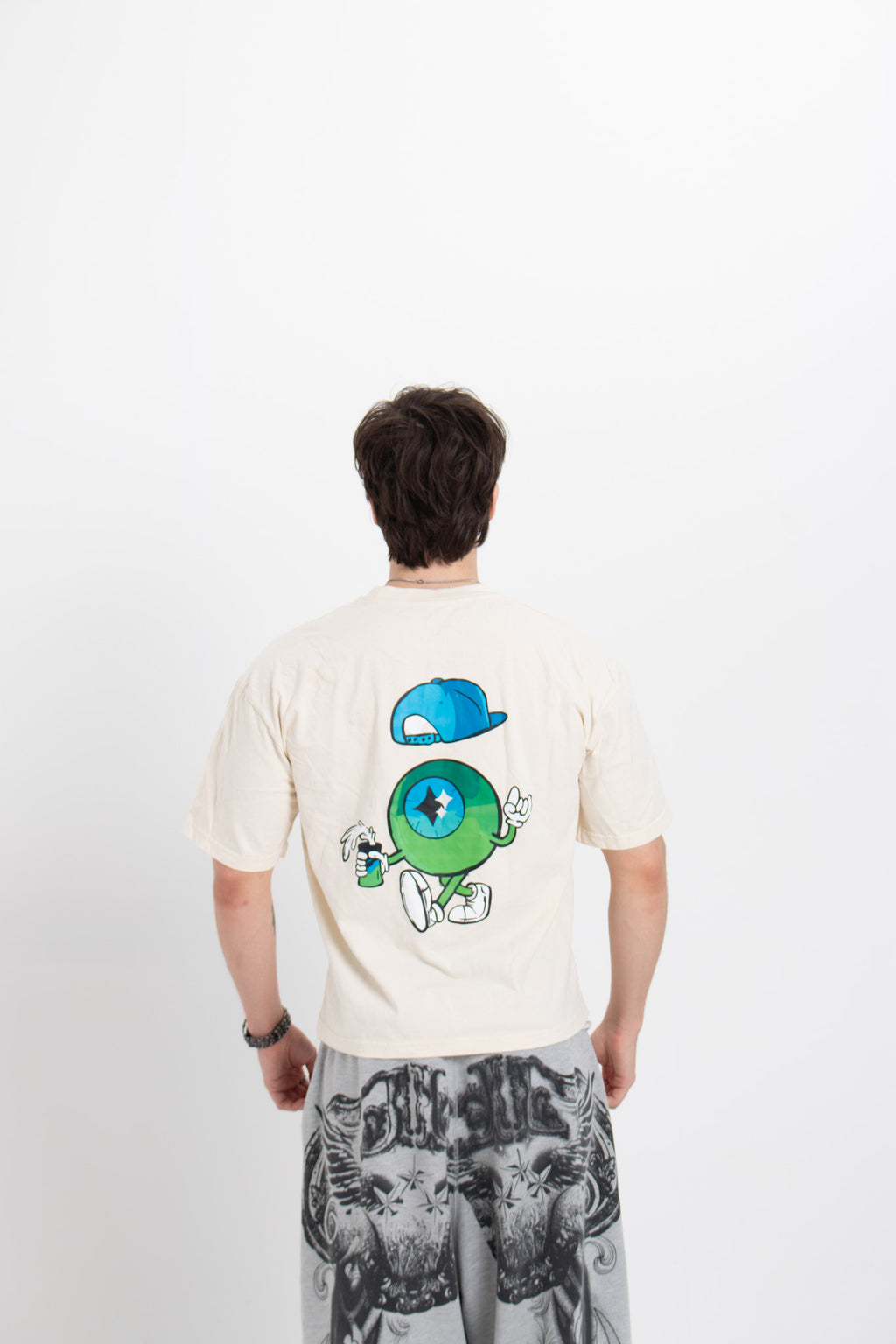 Auwra Star Eye Tee